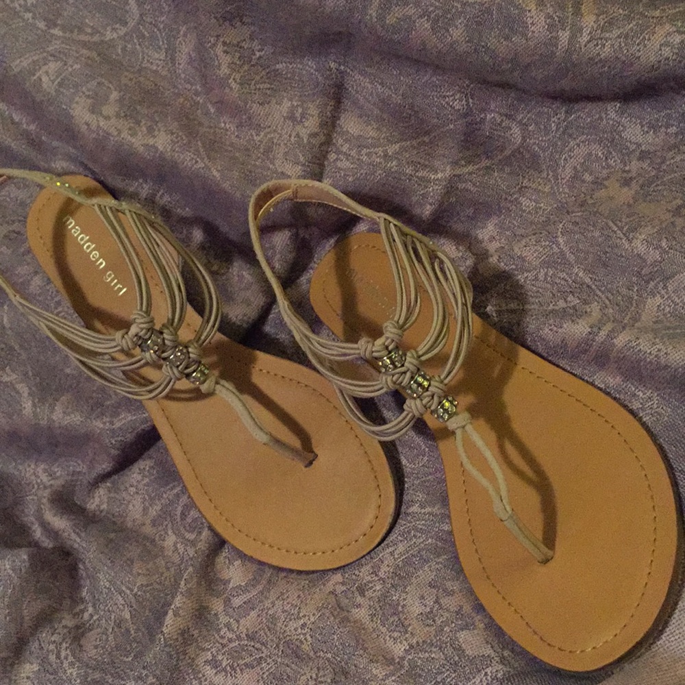 $10SALE😱Madden Girl Sandals